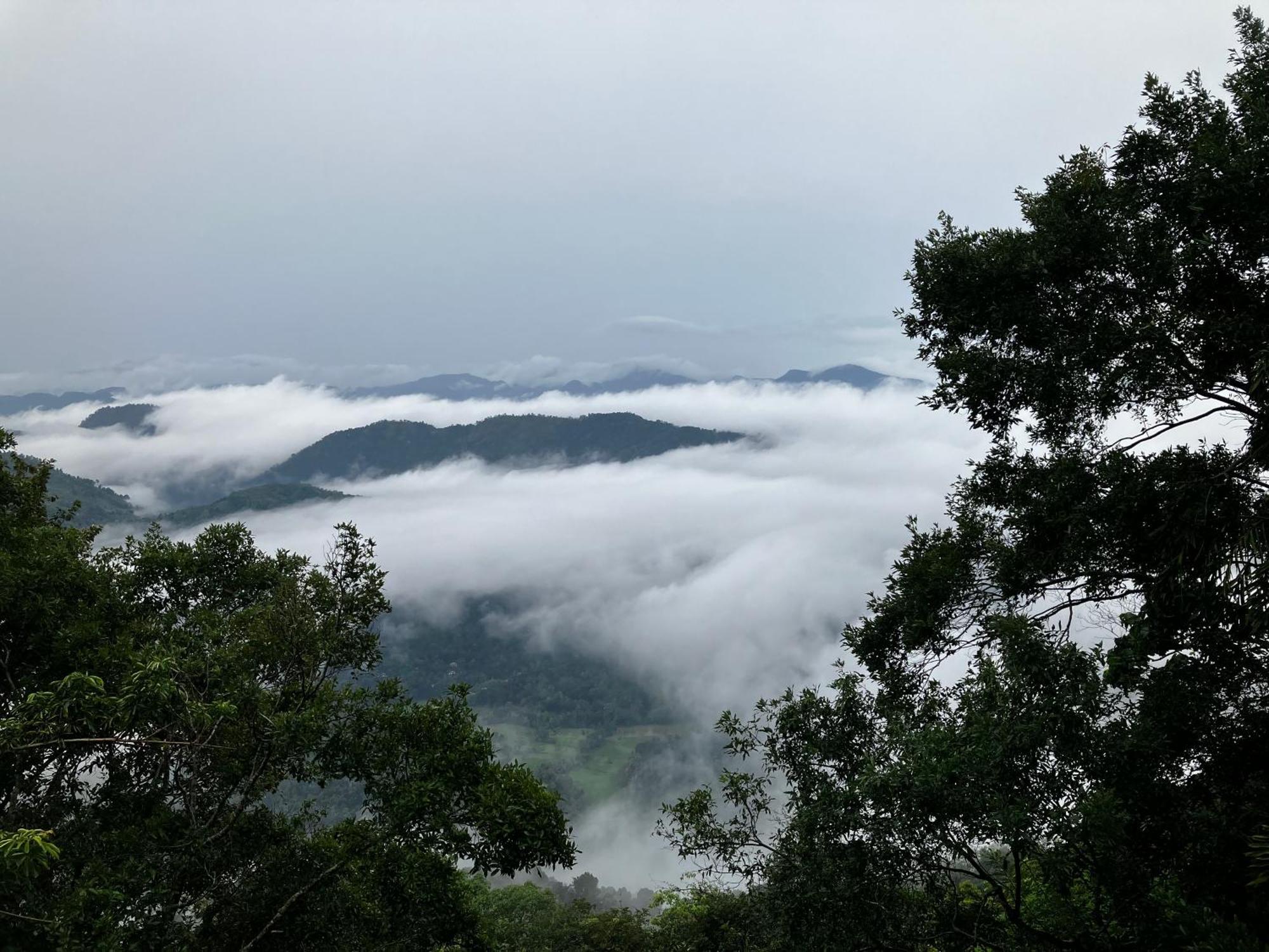 The Cloud * Kadugannawa