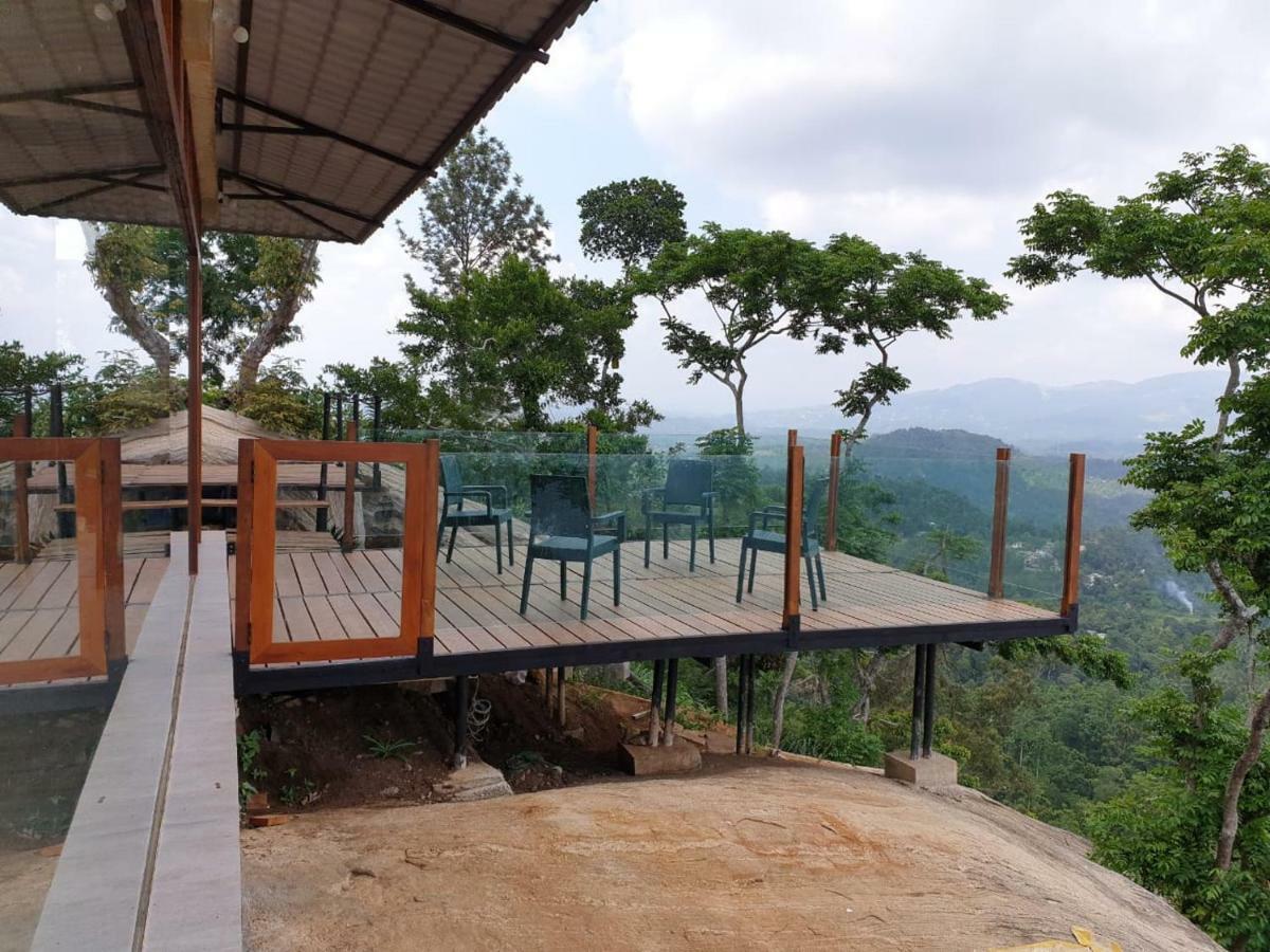 The Cloud Lodge *
